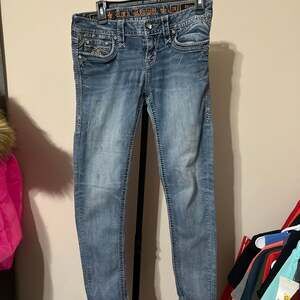 Rock Revival Alanis Jeans Size 28 Embellished Back Pockets skinny